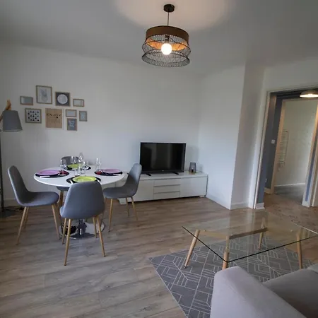 Appartement Pau * ポー