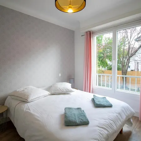 Appartement Pau アパート